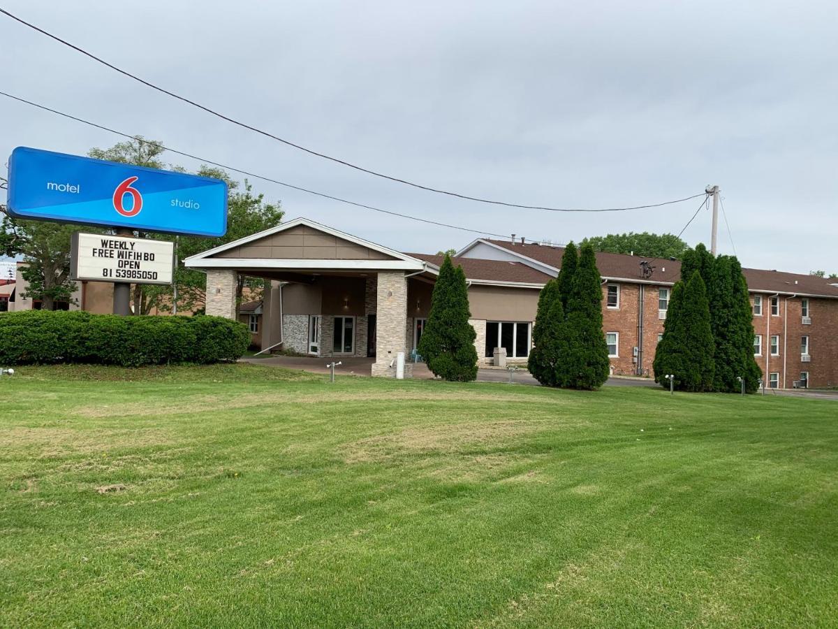 Studio 6 Rockford Exterior foto